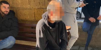 Önüne gelen aracı aldı, bir günde üç kaza yaptı!