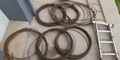 Çayırova’da bakır telleri kestiler…