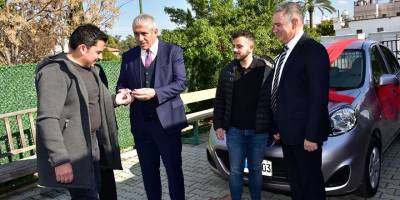 Çağlayan Çocuk Yuvası’na otomobil bağışı