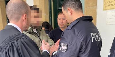 Polisleri darp eden zanlı: “Burası da Türkiye Cumhuriyeti’dir”