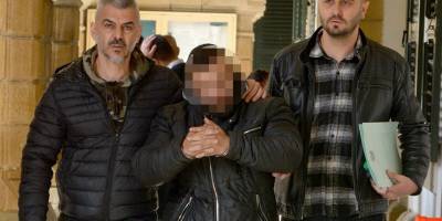 Evde ve bahçede gömülü uyuşturucu