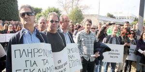 Güney, özellleştirmeye karşı sokakta