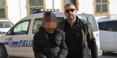 “Camı kırarak içeri girdi”