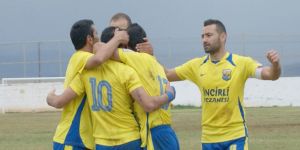 Yalova evinde güldü: 2-1