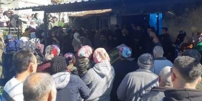 Depremde yaşamını kaybedenler toprağa verildi