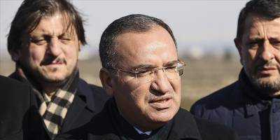 Bozdağ: “Depremlerde yıkılan binalarla ilgili sorumluluğu olduğu gerekçesiyle 134 şüpheli hakkında işlem yapıldı”