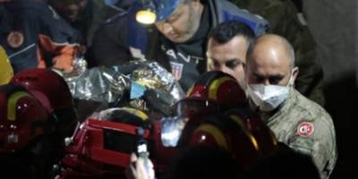 GKK Arama-Kurtarma Birliği, depremden 161 saat sonra bir kız çocuğunu kurtardı