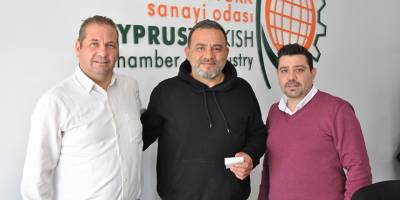 Gazeteciler Birliği'nden Dayanışma Platformu’na depremzedeler için maddi destek