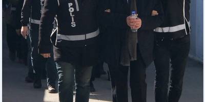 Bir doktor, iki eczacı ve iki eczane çalışanı tutuklandı