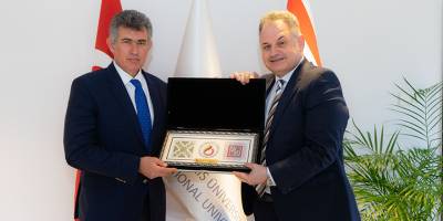 TC Büyükelçisi Feyzioğlu’ndan, UKÜ’ye nezaket ziyareti