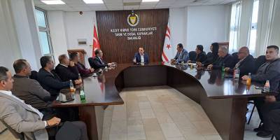 Oğuz, narenciye üreticileriyle görüştü