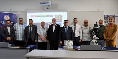 Vakıflar İdaresi, DAÜ Fizik Bölümü’ne teleskop bağışında bulundu