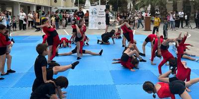 Evkaf Dünya Çocuklar Günü’nde de sahadaydı