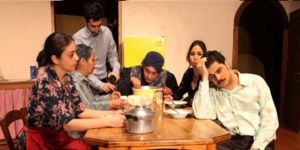  “Babaannem yüz yaşında” oyunu sahnede