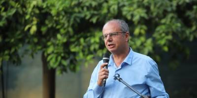 Özuslu: “Ekonomideki sorunları aşmak için doğru siyasete ihtiyacımız var”