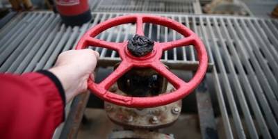 Brent petrolün varil fiyatı 76,08 dolar