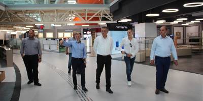 Erhürman yeni Ercan Havalimanı’nda incelemelerde bulundu