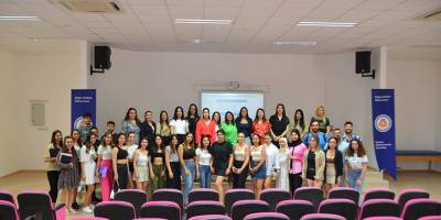 DAÜ Sağlık Bilimleri Fakültesi’nde sürdürülebilir beslenme ve gıda endüstrisinde diyetisyenlik konusu irdelendi