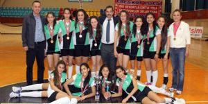 Çanakkale ve Erenköy şampiyon