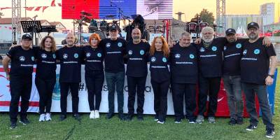 İzmir’den “Melekler”e Retro selamı