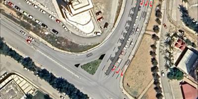 Mağusa'da Mustafa Kemal Bulvarı ile Topçu Bulvarı’nın kesişme noktasındaki kavşakta yol düzenlemesi yapıldı