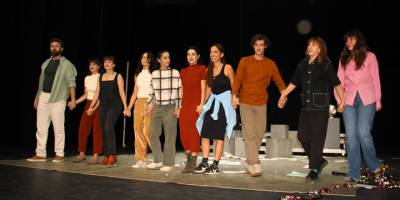 1960 Kıbrıs Cumhuriyeti bir kara komediye dönüştü