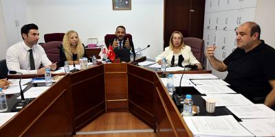 İdari, Kamu ve Sağlık İşleri Komitesi toplandı