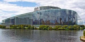 “Askeri çek, Maraş’ı BM idaresine ver”