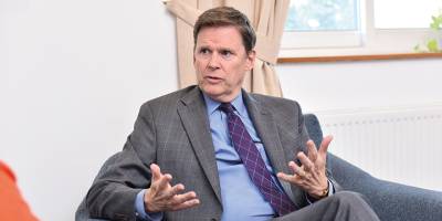 Stewart: “Çözümün önündeki engel  siyasi irade”