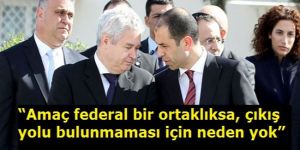 Özersay ile Mavroyannis bir araya geldi