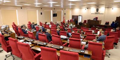 Hayat pahalılığı ödeneği hakkının yılda üç kez uygulanmasını öngören 11 yasa tasarısı kabul edildi