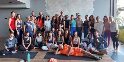 “Yoga Atölyesi” etkinliğinin gelirleri, Kemal Saraçoğlu Vakfı’na bağışlandı