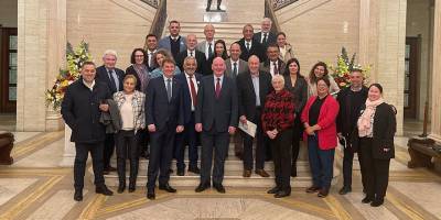 İki toplumdan siyasi partiler, Kuzey İrlanda’da çalışma ziyaretine katıldı