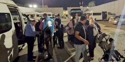 Türkiye Dışişleri Bakanlığı Sözcüsü: Türk, KKTC vatandaşı ve yakınlarından oluşan 87 kişi Mısır'a ulaştı