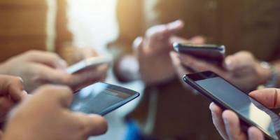 Güneydeki okullarda cep telefonu kullanımının yasaklanması gündemde