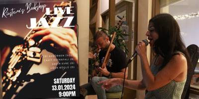 Sıcak şarap ve ateş eşliğinde Rüstem’de yılın ilk caz konseri