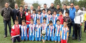 Şampiyonları posterleri Yenidüzen’de