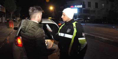 Beş ilçedeki eş zamanlı asayiş ve trafik denetimlerinde 1867 sürücü rapor edildi