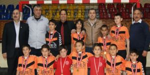 Ağırdağ Dağyolu ve Esentepe şampiyon