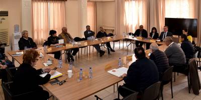 Bazı Kıbrıslı Türk ve Kıbrıslı Rum siyasi partiler ara bölgede bir araya geldi