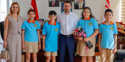 Polatpaşa İlkokulu öğrencileri Gazimağusa Belediyesi'ne ziyarette bulundu