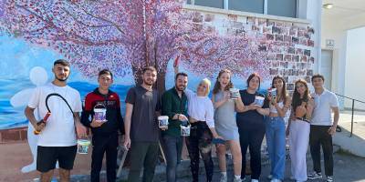 23 Nisan İlkokulu’nun duvarı renklendirildi