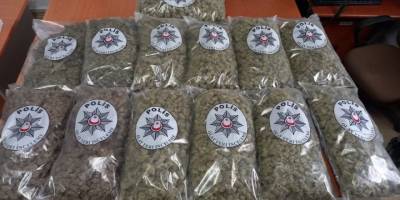 Ercan Havalimanı’nda yolcu valizinde 13 kilogram uyuşturucu tespit edildi