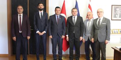 YÖK denetleme kurulu başkan ve heyeti DAÜ’yü ziyaret etti