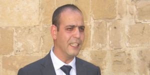 Harmancı: Kaçak yapılar durdurulsun