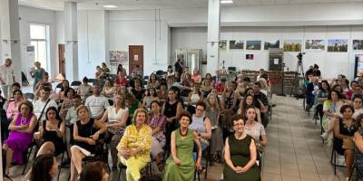 İki toplumdan bazı kadınlar “Kadın Dayanışma Etkinliği” için bir araya geldi