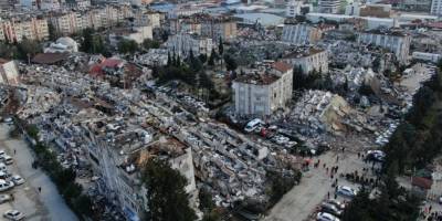 43 bloku yıkılan sitenin zemin etüt raporu yok