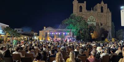 Gazimağusa Namık Kemal Meydanı'nda Yeşilçam Filim Müzikleri konseri