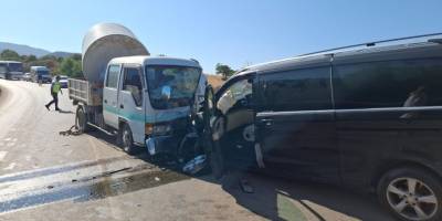 Tatlısu-Mersinlik ana yolunda trafik kazası: İki yaralı