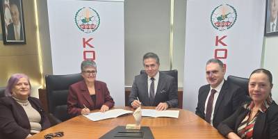 Koopbank’tan 30 öğrenciye eğitim bursu